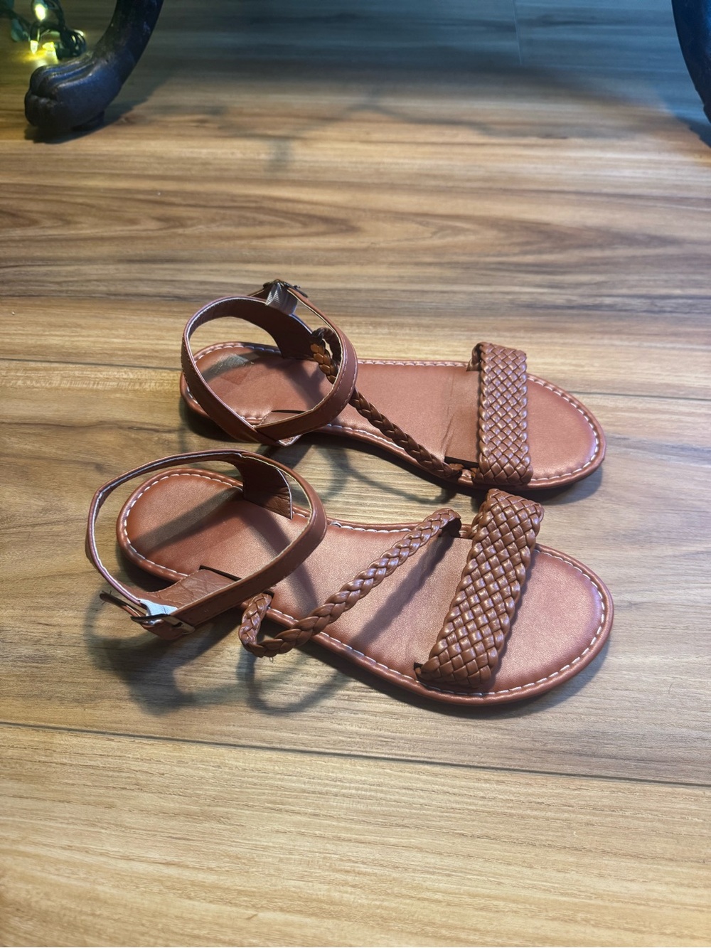 Brown flat Strappy flat sandals size 8 1/2